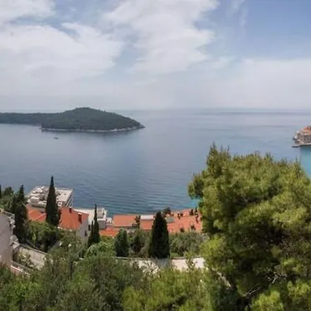 Villa Sofia - Amazing Views - 